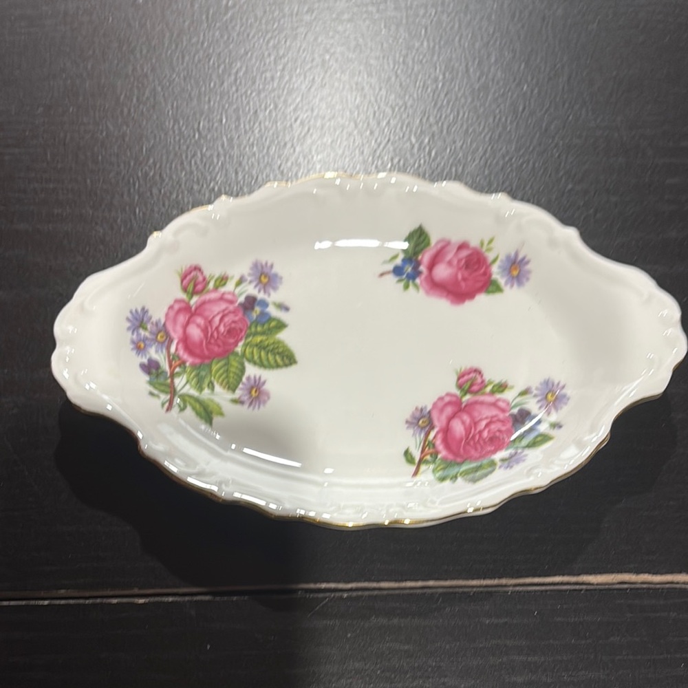 Royal Albert Floral Oval Dish with Pink Roses